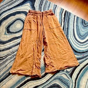 Easel Rust Wide-Leg Pants cropped length